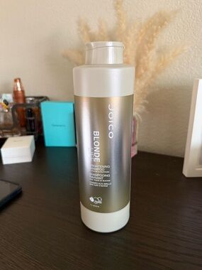 Joico Blonde Life Brightening Shampoo